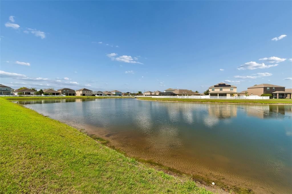 Active With Contract: $315,000 (4 beds, 3 baths, 2006 Square Feet)