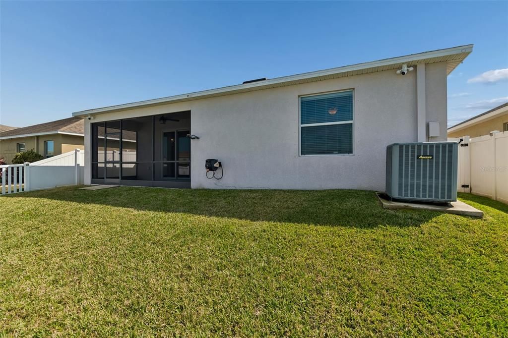 Active With Contract: $315,000 (4 beds, 3 baths, 2006 Square Feet)