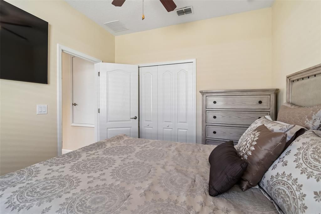 Active With Contract: $315,000 (4 beds, 3 baths, 2006 Square Feet)