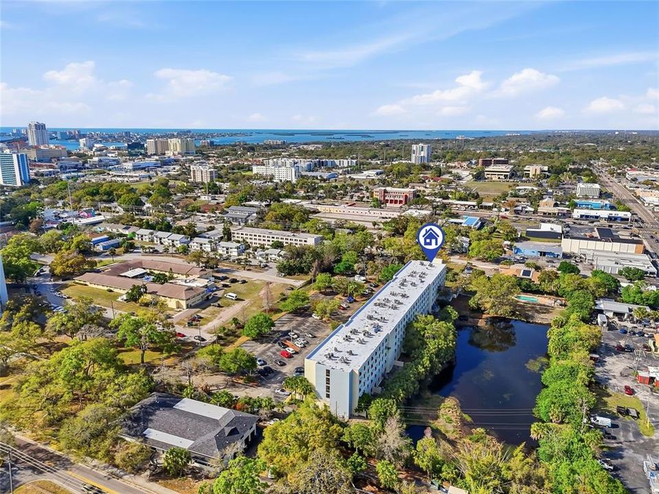 Active With Contract: $269,900 (3 beds, 2 baths, 1525 Square Feet)