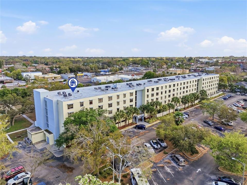 Active With Contract: $269,900 (3 beds, 2 baths, 1525 Square Feet)