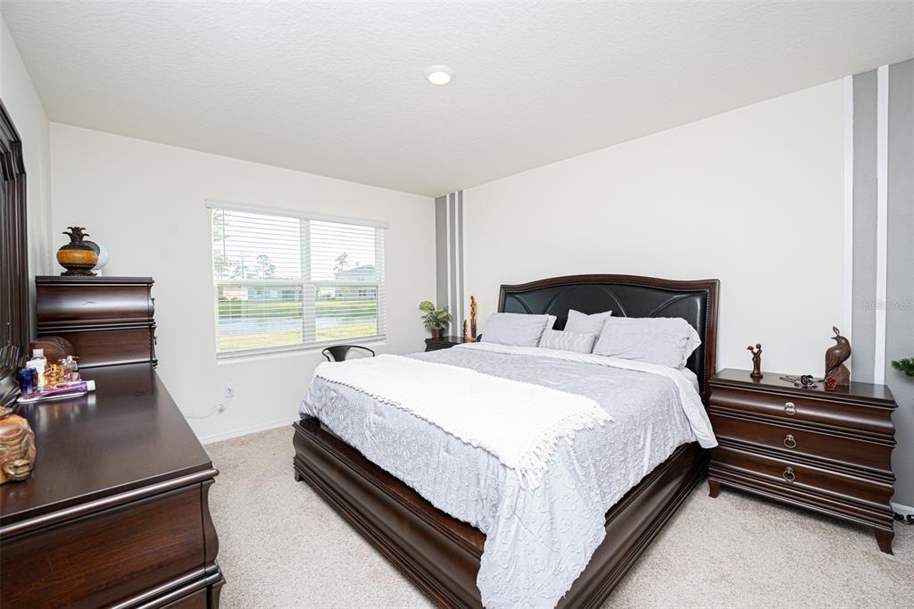 For Rent: $2,600 (4 beds, 2 baths, 1846 Square Feet)