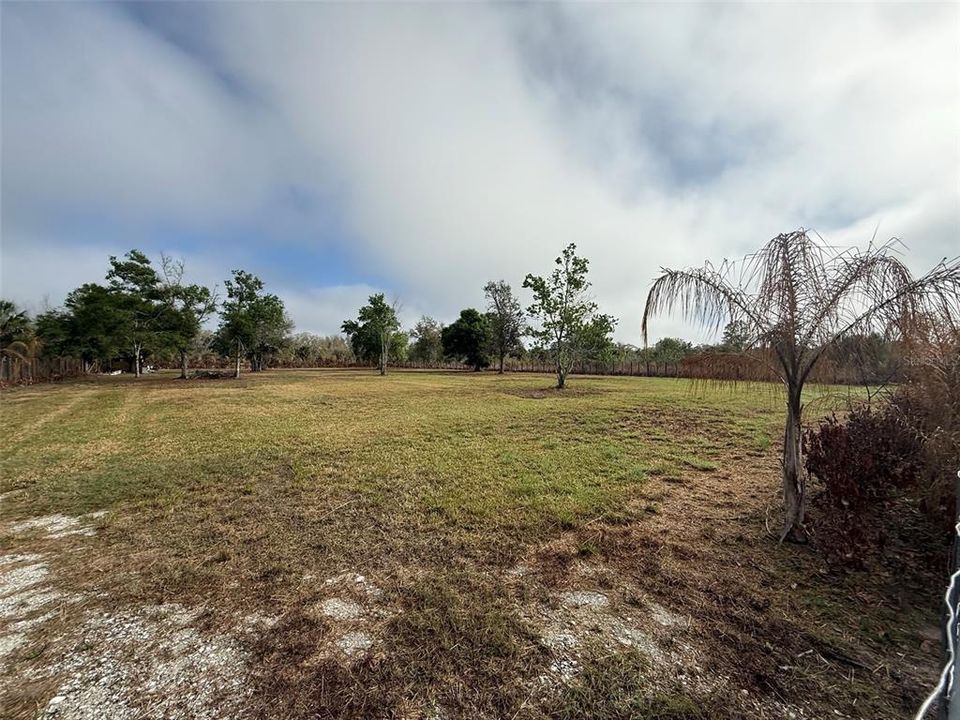 For Sale: $74,900 (1.25 acres)