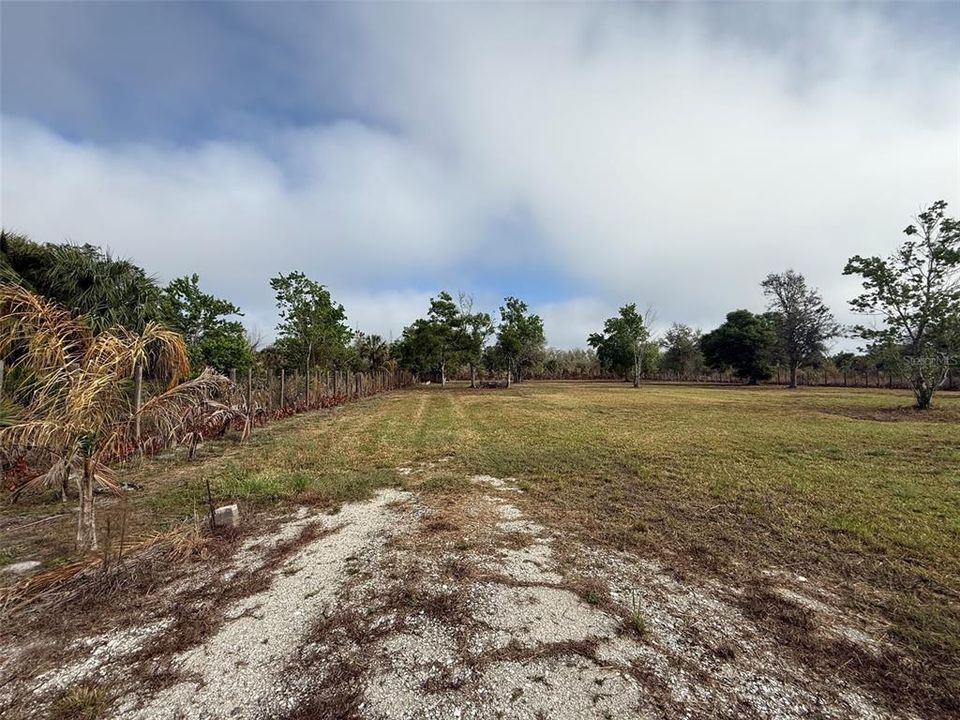 For Sale: $74,900 (1.25 acres)