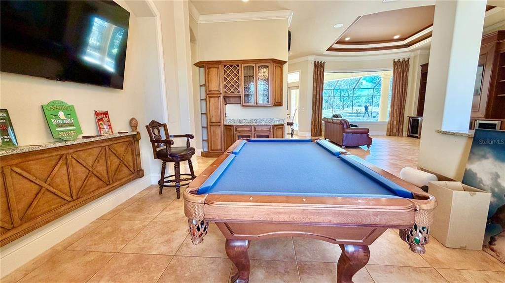 En Venta: $855,000 (3 camas, 3 baños, 3323 Pies cuadrados)