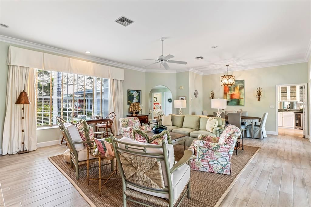 For Sale: $5,250,000 (4 beds, 4 baths, 3500 Square Feet)
