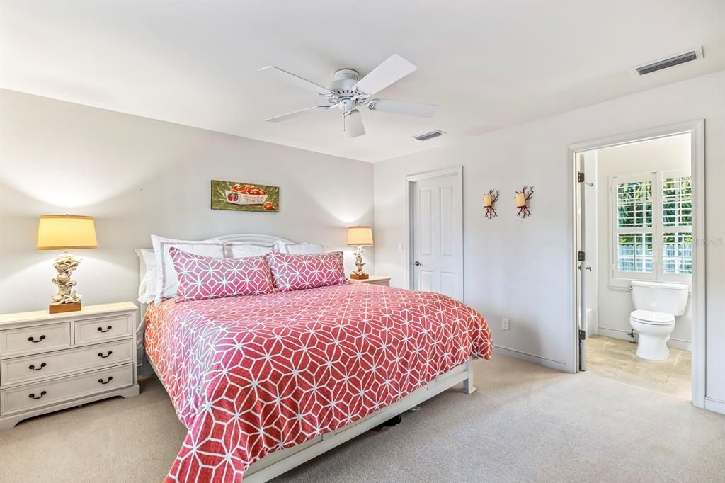For Sale: $5,250,000 (4 beds, 4 baths, 3500 Square Feet)