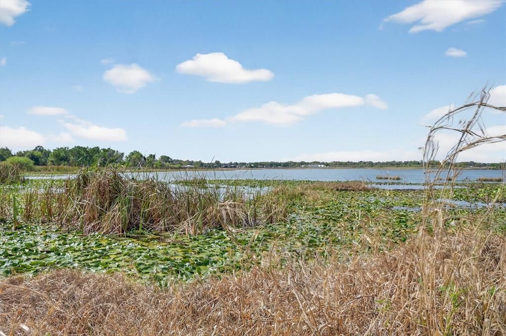 待售: $109,900 (0.64 acres)