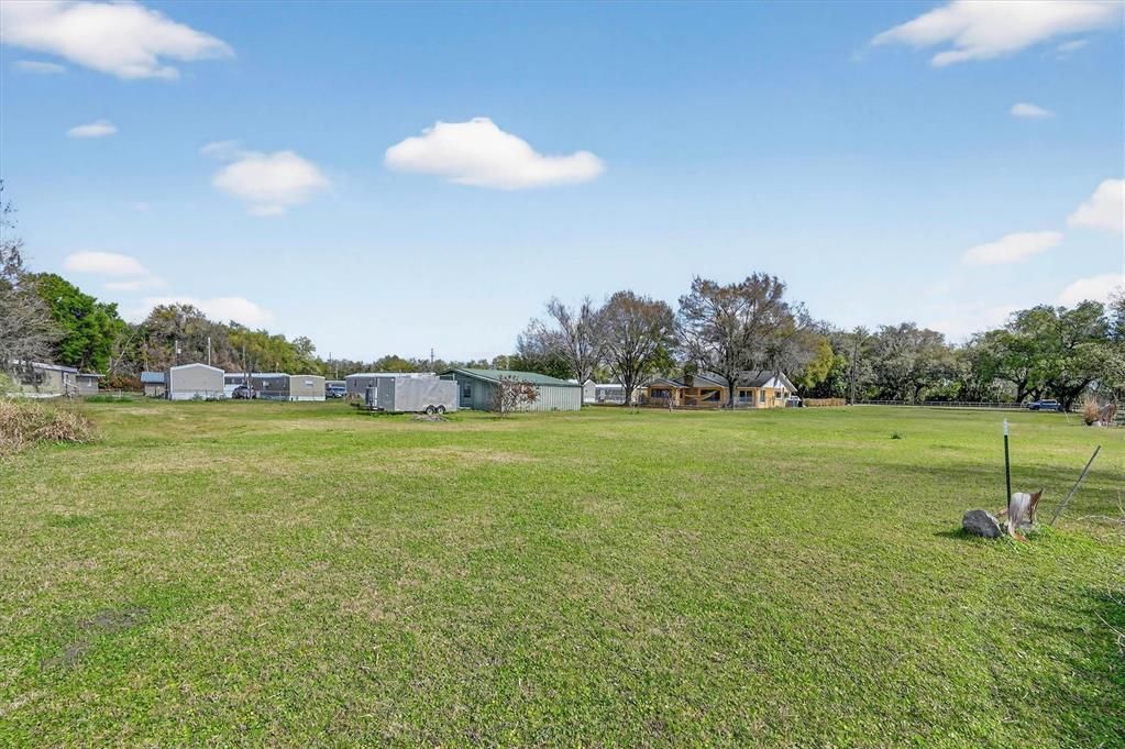 待售: $109,900 (0.64 acres)