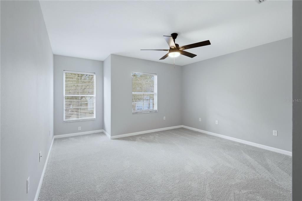 Activo con contrato: $184,999 (2 camas, 2 baños, 1532 Pies cuadrados)