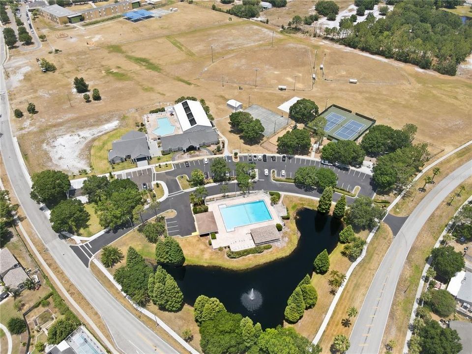 Activo con contrato: $184,999 (2 camas, 2 baños, 1532 Pies cuadrados)