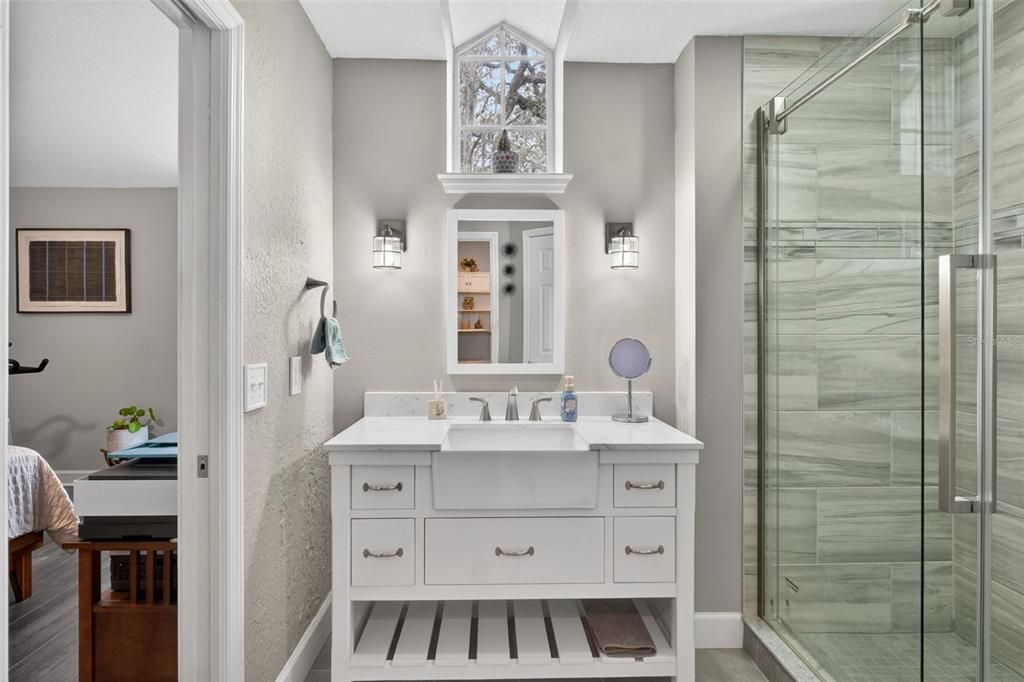 For Sale: $314,900 (2 beds, 2 baths, 1234 Square Feet)