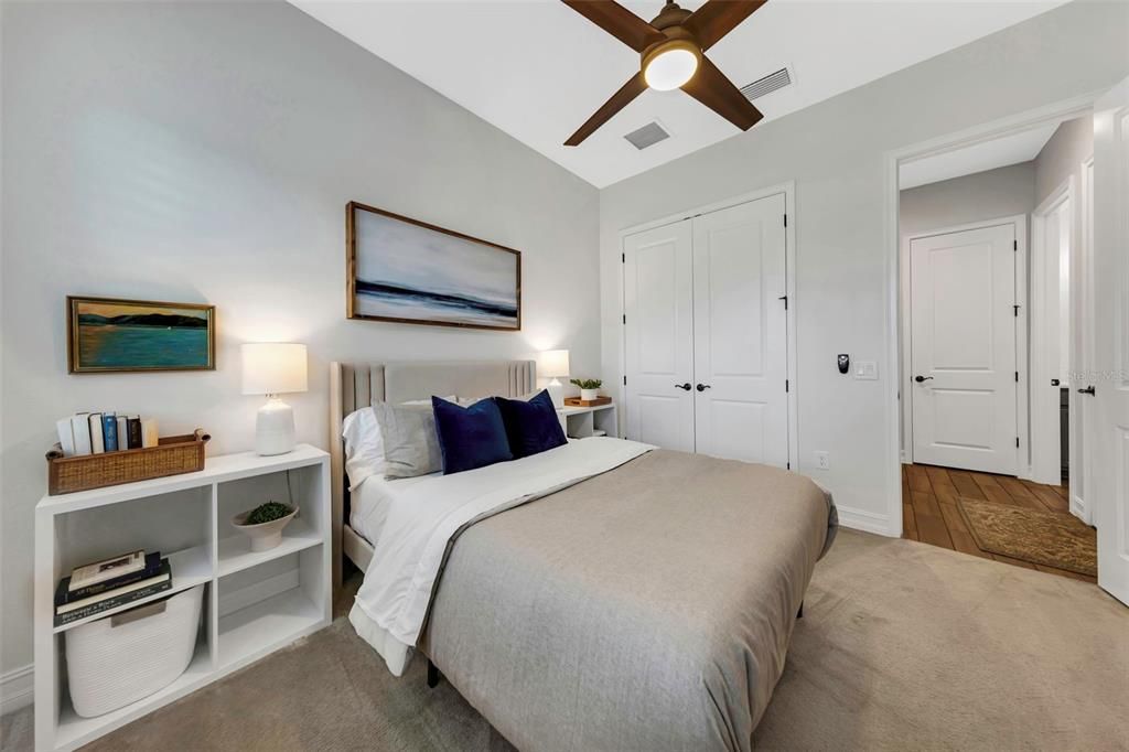 Active With Contract: $979,000 (5 beds, 4 baths, 3681 Square Feet)