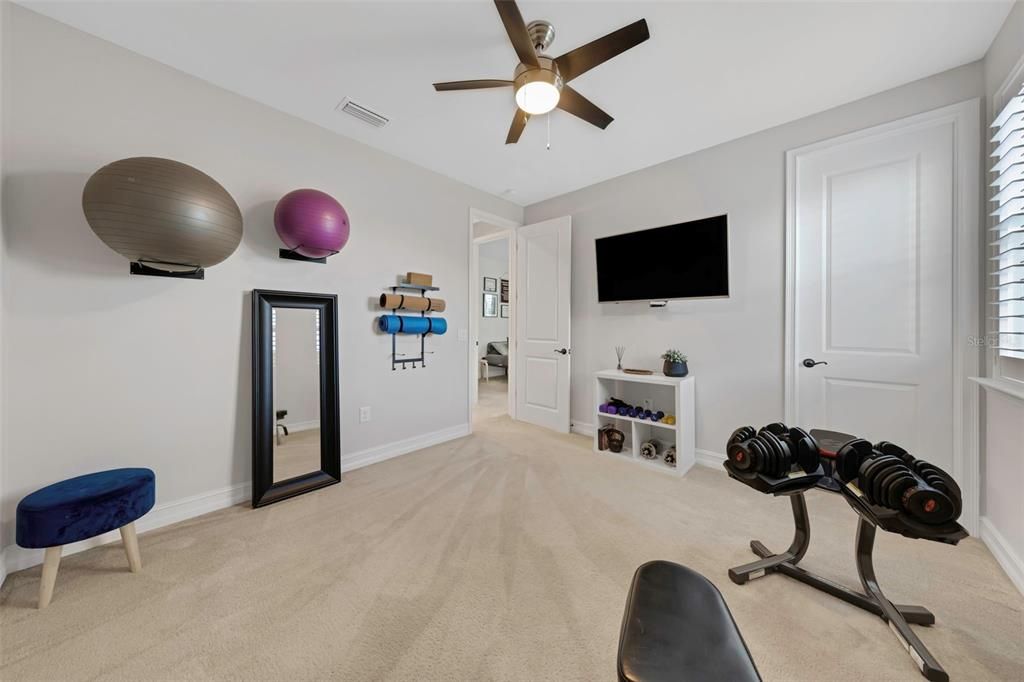 Active With Contract: $979,000 (5 beds, 4 baths, 3681 Square Feet)