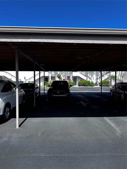 Activo con contrato: $135,000 (2 camas, 2 baños, 1408 Pies cuadrados)