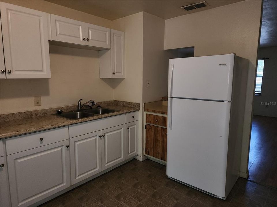 En Renta: $1,150 (2 camas, 1 baños, 800 Pies cuadrados)