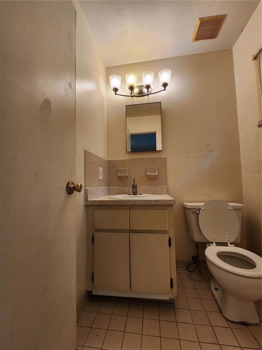 En Renta: $1,150 (2 camas, 1 baños, 800 Pies cuadrados)