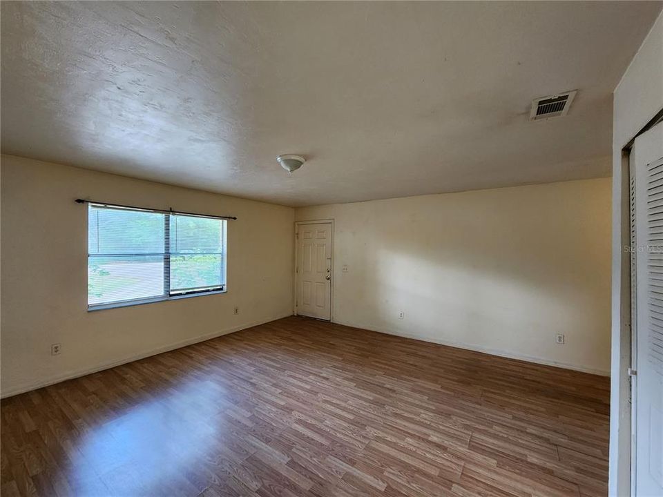 En Renta: $1,150 (2 camas, 1 baños, 800 Pies cuadrados)