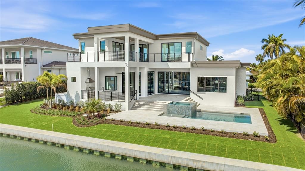 На продажу: $5,799,000 (5 спален, 5 ванн, 4216 Квадратных фут)