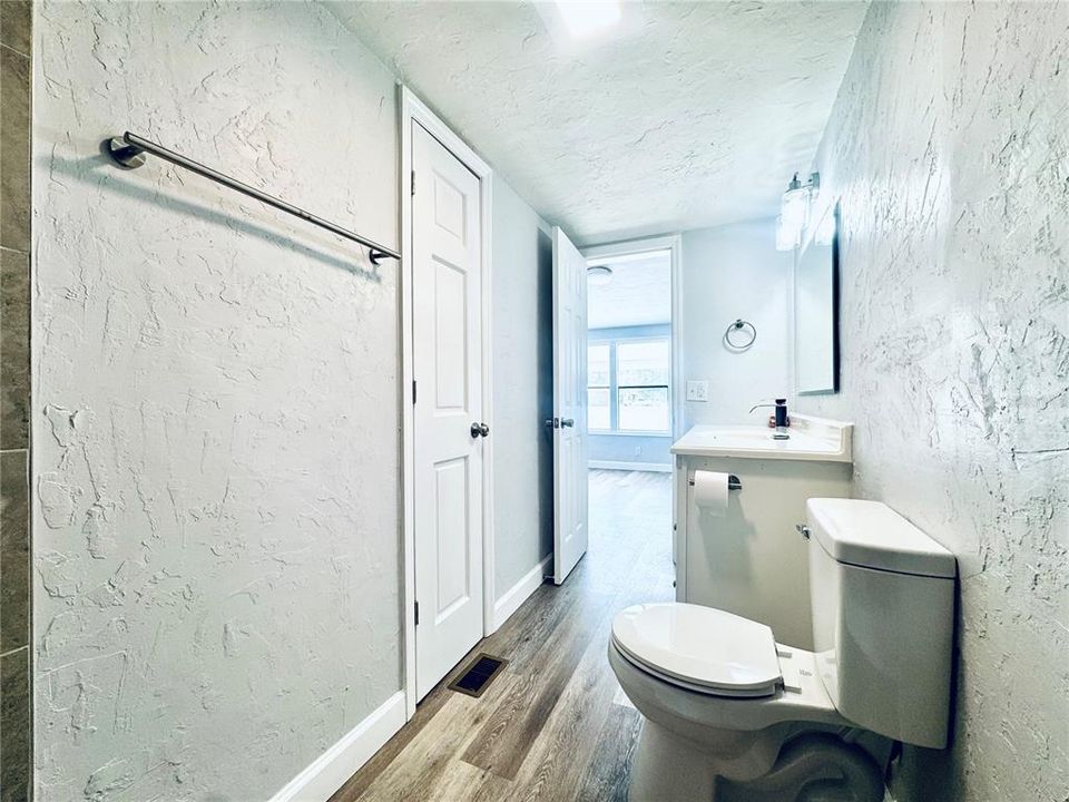 For Sale: $259,950 (4 beds, 2 baths, 1725 Square Feet)