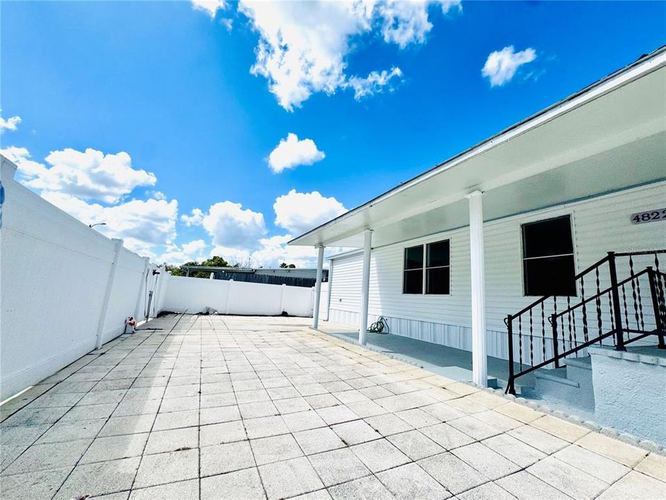 For Sale: $259,950 (4 beds, 2 baths, 1725 Square Feet)