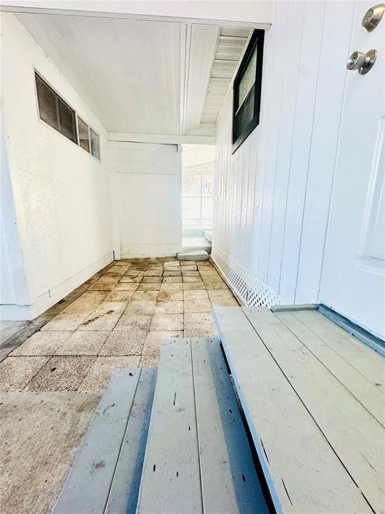 For Sale: $259,950 (4 beds, 2 baths, 1725 Square Feet)