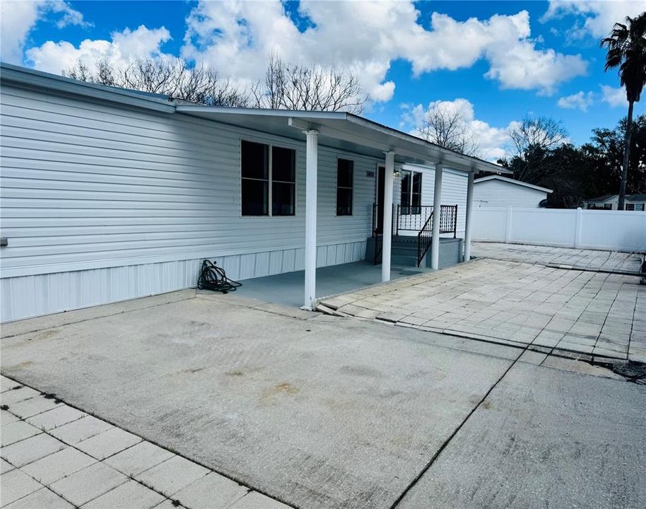 For Sale: $259,950 (4 beds, 2 baths, 1725 Square Feet)