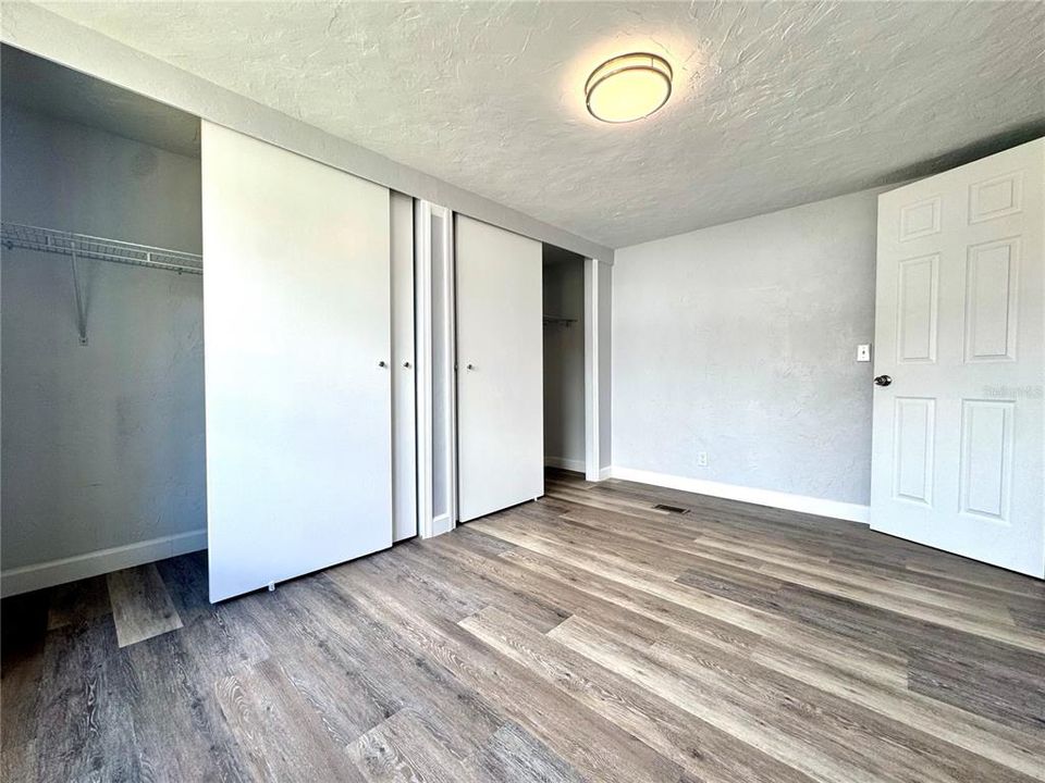 For Sale: $259,950 (4 beds, 2 baths, 1725 Square Feet)