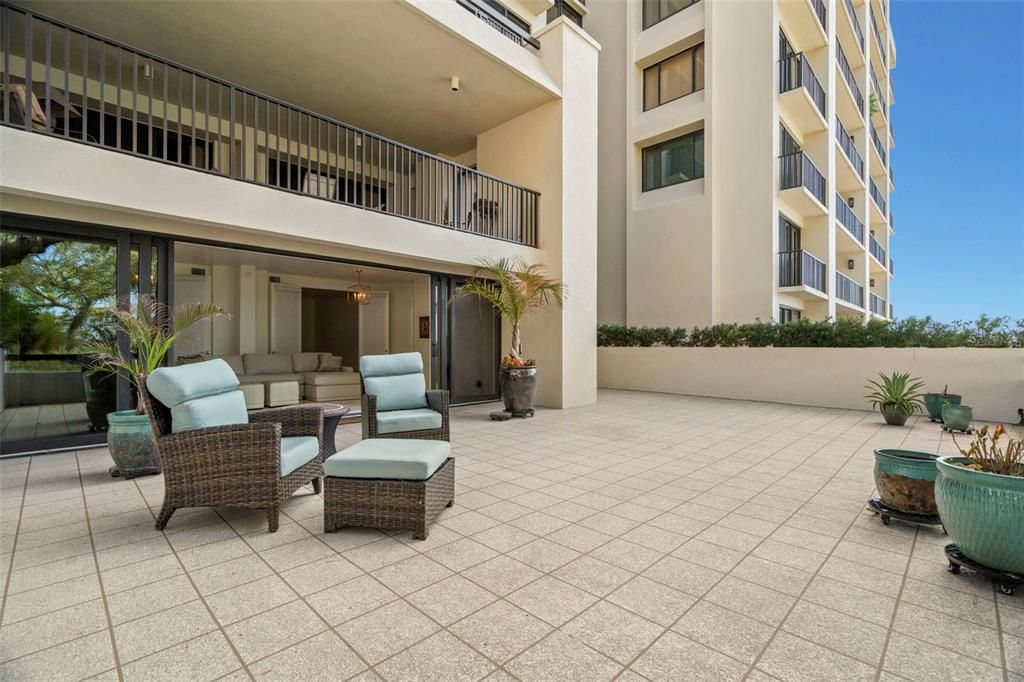 Activo con contrato: $925,000 (2 camas, 2 baños, 1914 Pies cuadrados)