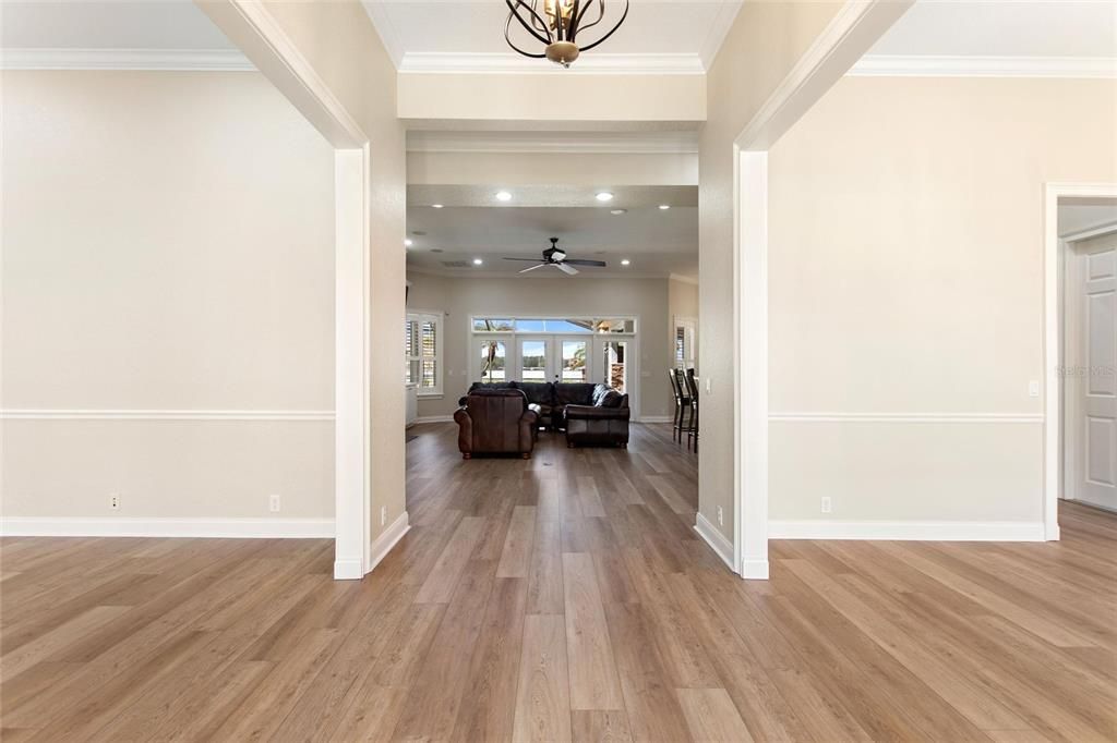 En Venta: $1,359,000 (5 camas, 4 baños, 4011 Pies cuadrados)