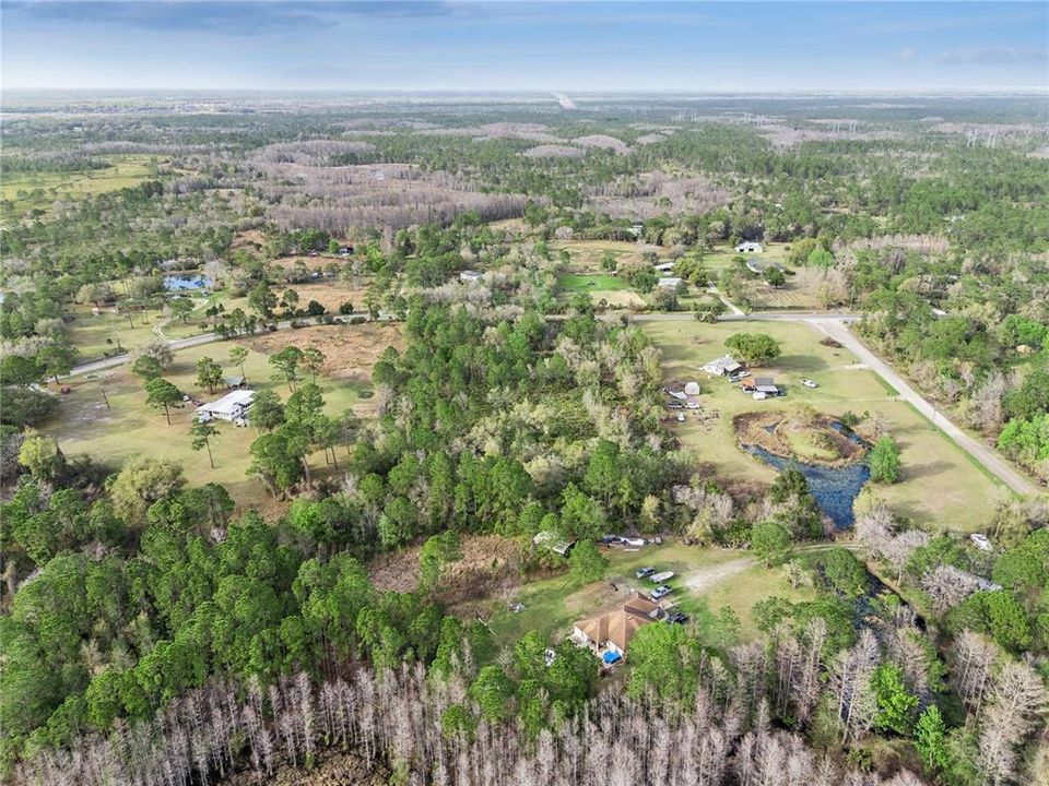 На продажу: $425,000 (5.00 acres)