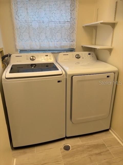 Active With Contract: $279,000 (2 beds, 2 baths, 1675 Square Feet)