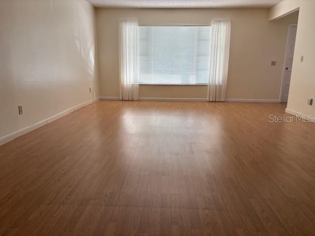 Active With Contract: $279,000 (2 beds, 2 baths, 1675 Square Feet)