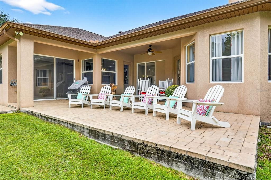 For Sale: $850,000 (4 beds, 3 baths, 3378 Square Feet)