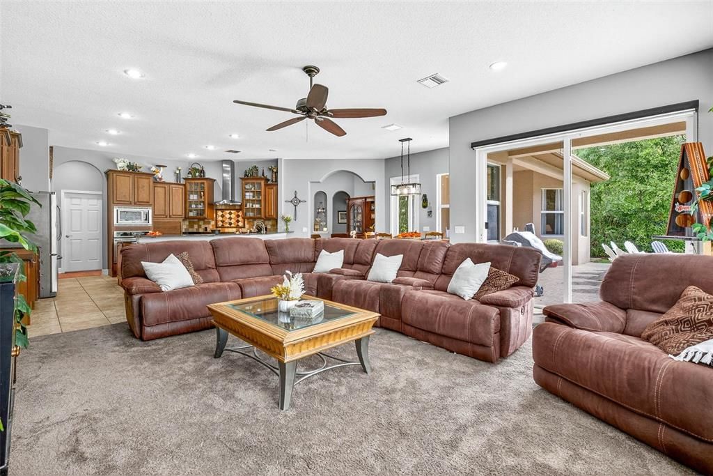 For Sale: $850,000 (4 beds, 3 baths, 3378 Square Feet)