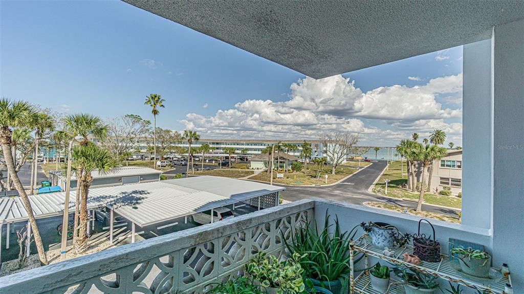 En Venta: $349,000 (2 camas, 2 baños, 1181 Pies cuadrados)