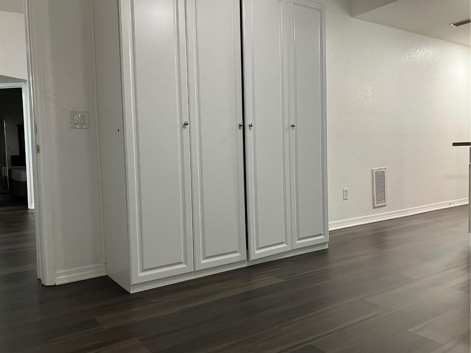 En Venta: $236,500 (2 camas, 2 baños, 1135 Pies cuadrados)