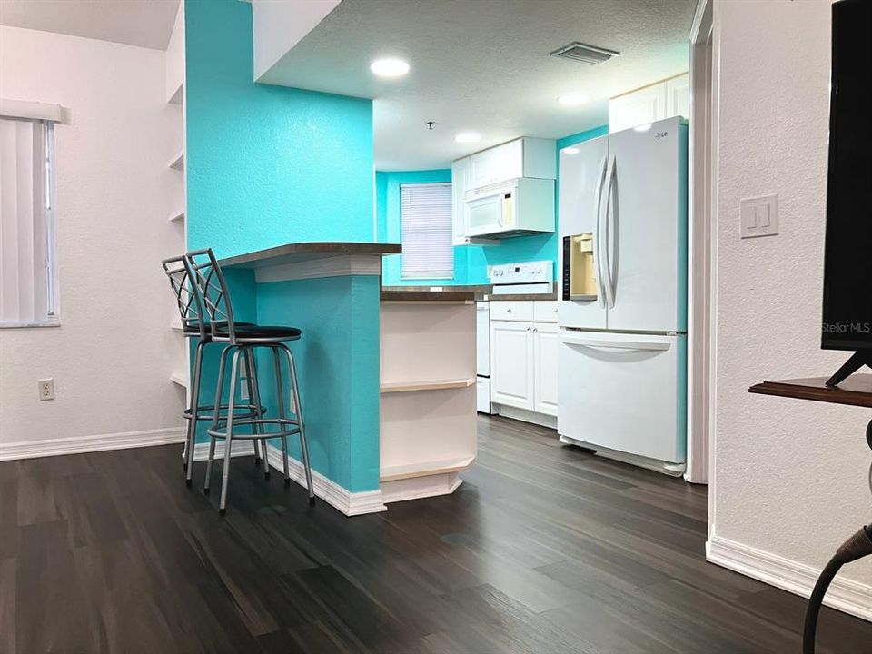 En Venta: $236,500 (2 camas, 2 baños, 1135 Pies cuadrados)