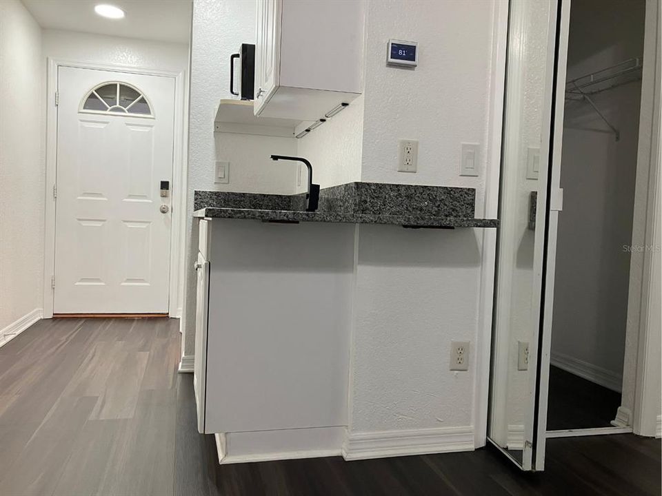 En Venta: $236,500 (2 camas, 2 baños, 1135 Pies cuadrados)