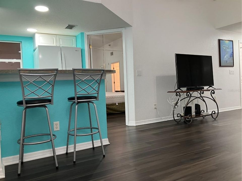 En Venta: $236,500 (2 camas, 2 baños, 1135 Pies cuadrados)
