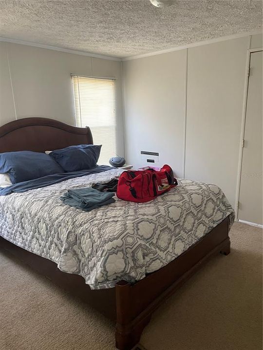 Activo con contrato: $144,900 (2 camas, 2 baños, 960 Pies cuadrados)
