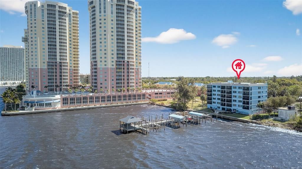 Recently Sold: $250,000 (2 beds, 2 baths, 1201 Square Feet)