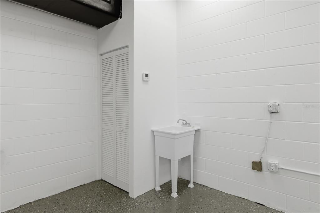 For Sale: $33,600 (0 beds, 0 baths, 6021 Square Feet)