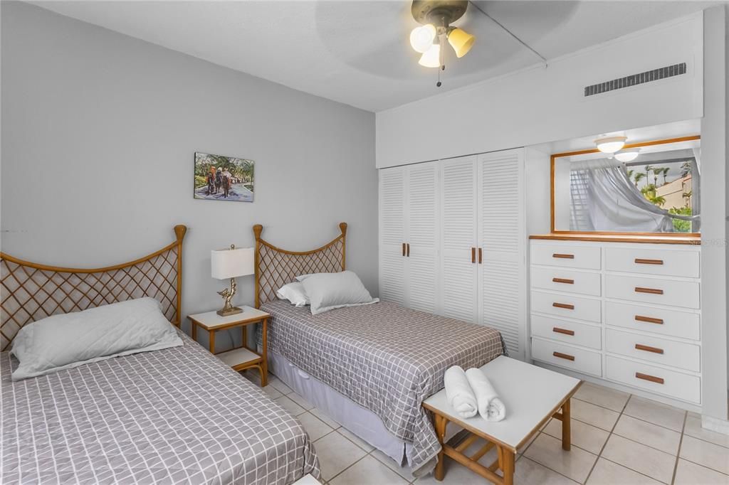En Venta: $470,000 (3 camas, 2 baños, 1391 Pies cuadrados)