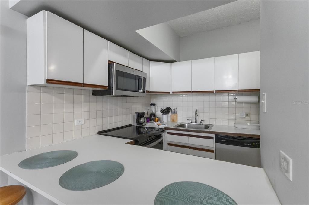 En Venta: $470,000 (3 camas, 2 baños, 1391 Pies cuadrados)