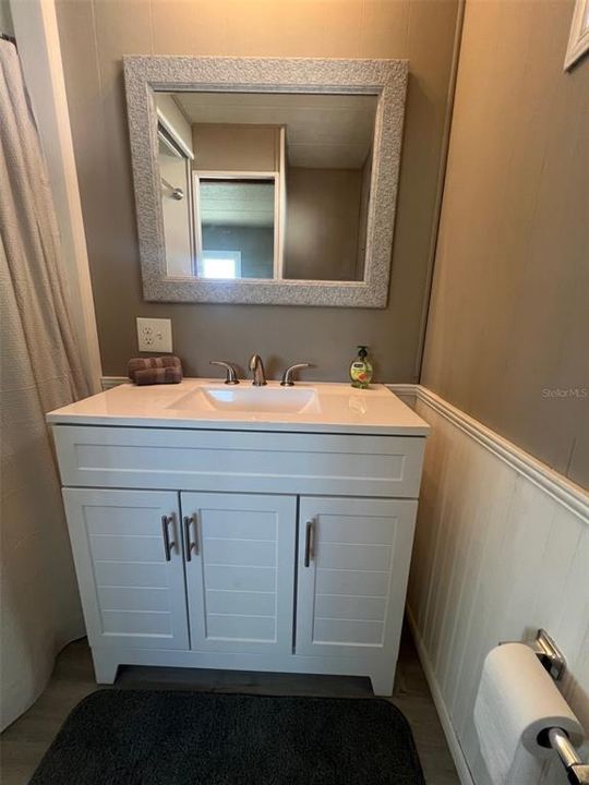 На продажу: $79,500 (2 спален, 2 ванн, 1128 Квадратных фут)