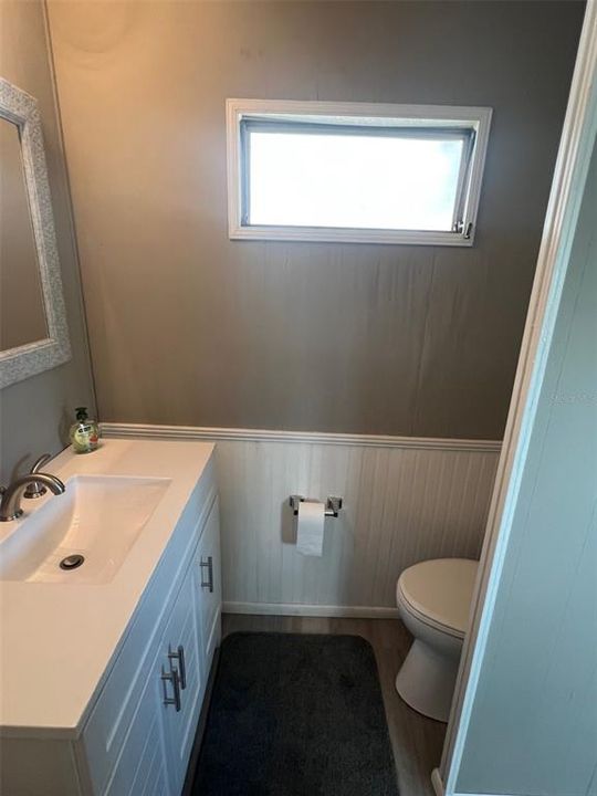 На продажу: $79,500 (2 спален, 2 ванн, 1128 Квадратных фут)