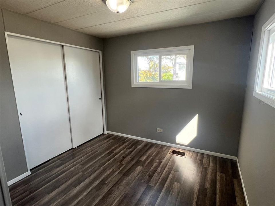 На продажу: $79,500 (2 спален, 2 ванн, 1128 Квадратных фут)