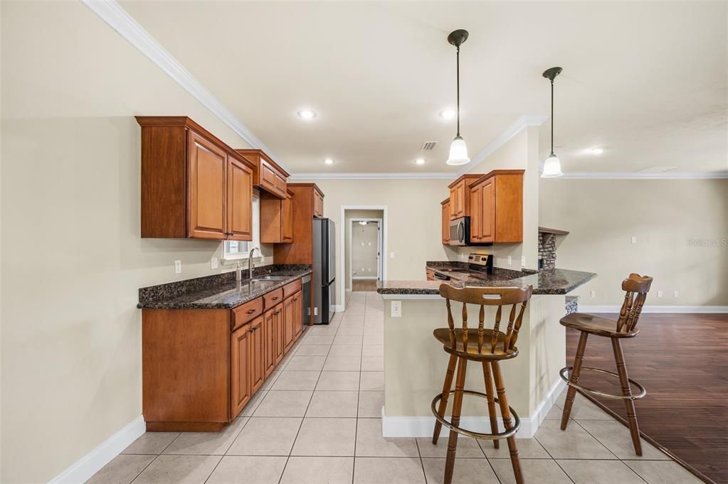 En Venta: $394,900 (3 camas, 2 baños, 2051 Pies cuadrados)
