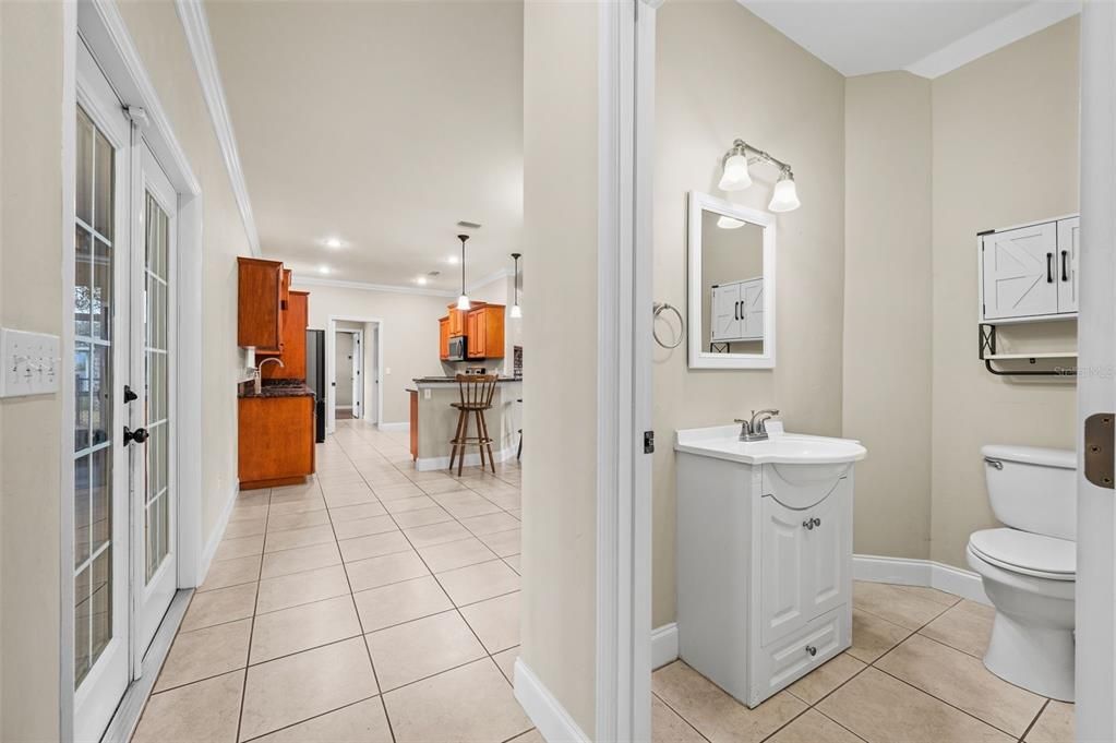En Venta: $394,900 (3 camas, 2 baños, 2051 Pies cuadrados)